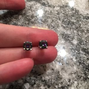 Gorgeous Alexandrite Earrings 6mm